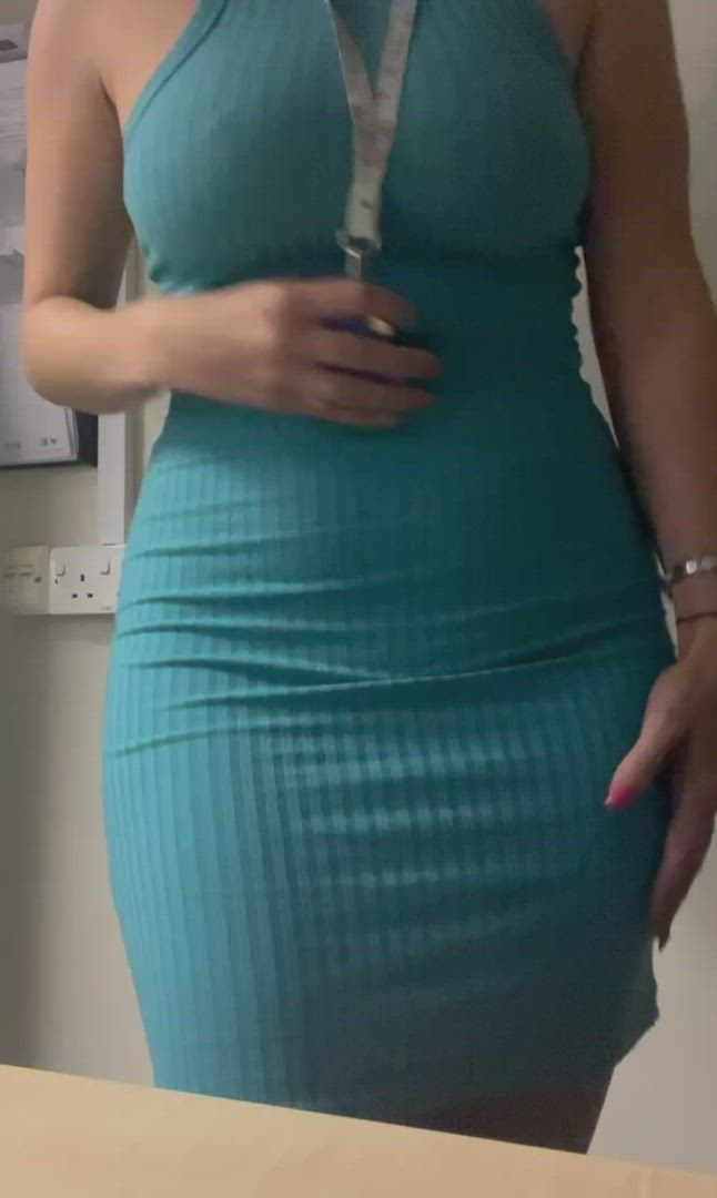 Gigantic boobies behind Bouncing boobs Coworker Dress Office OnlyFans pussy Porn GIF